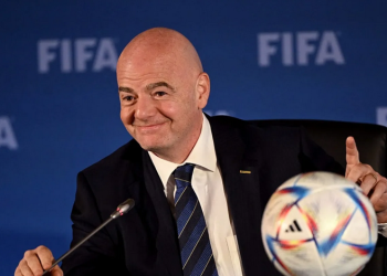 সমালোচনা ও কটাক্ষে ভেঙে পড়েছেন, ঘুরে দাঁড়ানোর উপায় জানালেন শচীন