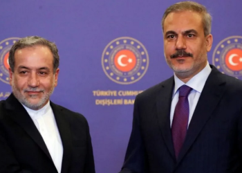 যুদ্ধ এখনো শেষ হয়নি, মৃত্যু বা আহতের গুঞ্জনের মধ্যেই ইরানকে নেতানিয়াহুর হুমকি