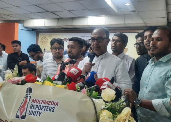 যুদ্ধ এখনো শেষ হয়নি, মৃত্যু বা আহতের গুঞ্জনের মধ্যেই ইরানকে নেতানিয়াহুর হুমকি